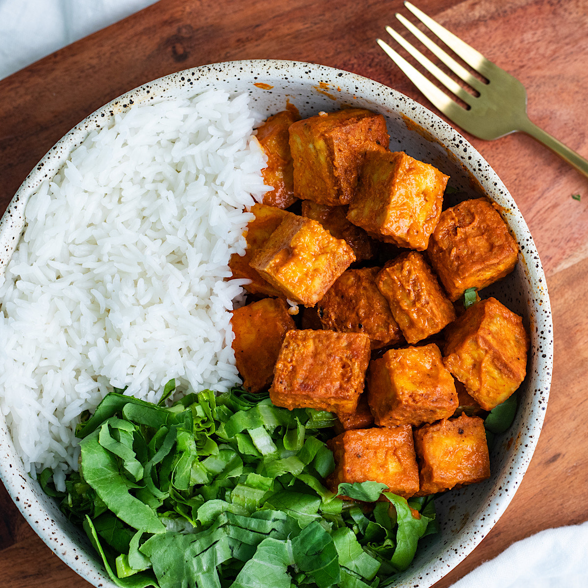 vegan crispy baked buffalo tofu