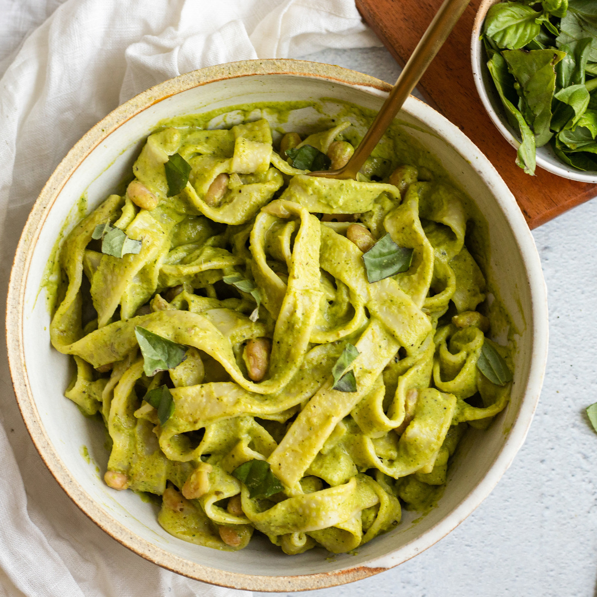 creamy vegan zucchini pasta