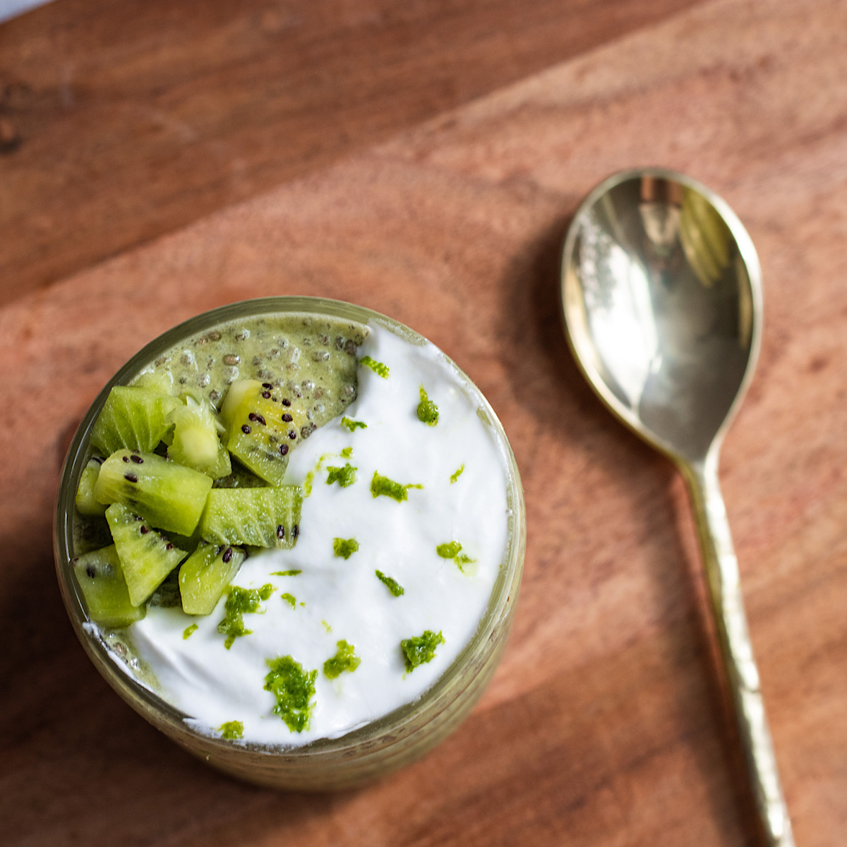 kiwi lime chia pudding