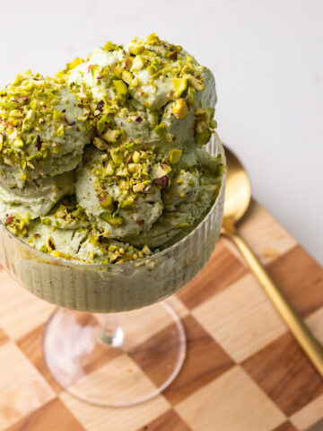 pistachio cottage cheese ice cream (High Protein)