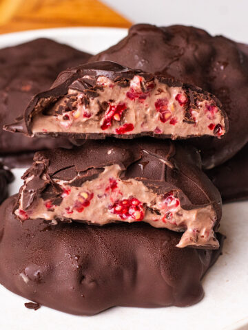 chocolate raspberry protein yogurt clusters