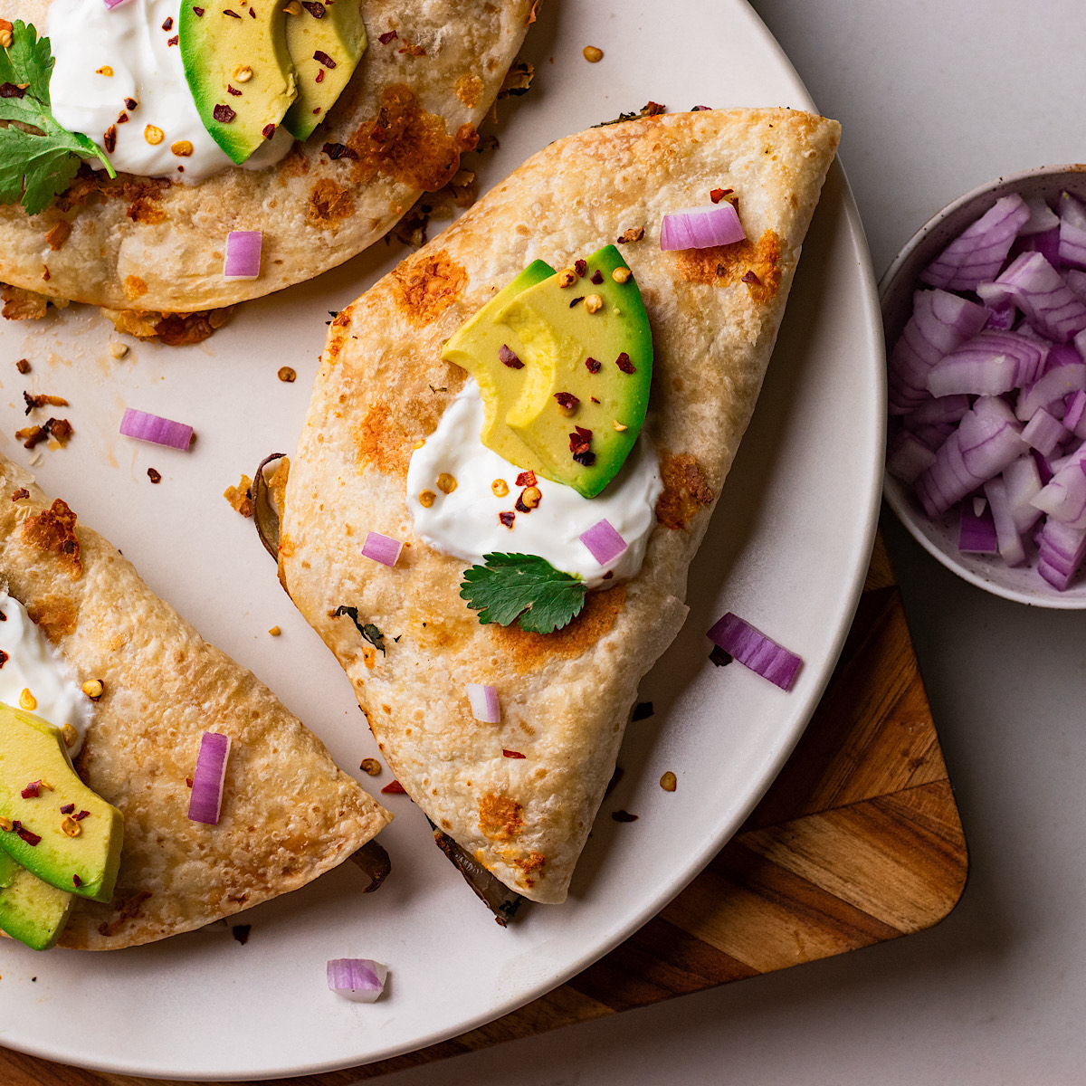crispy chipotle shredded tofu tacos
