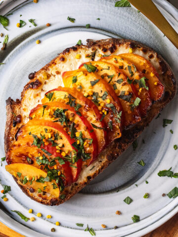 air fryer peach cottage cheese toast