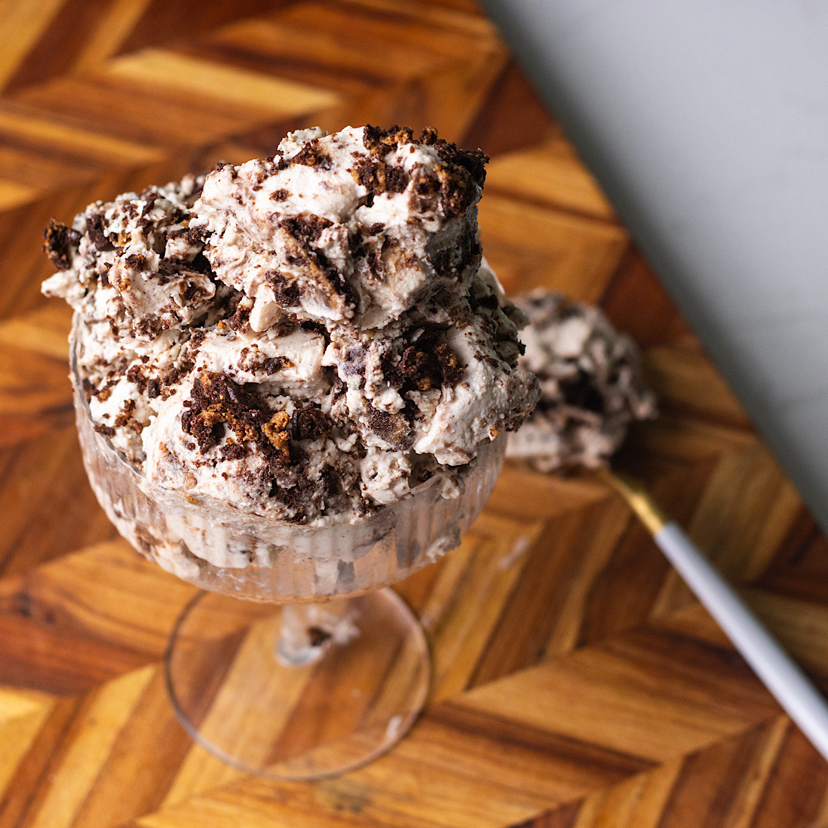 high protein cottage cheese cookies and cream ice cream