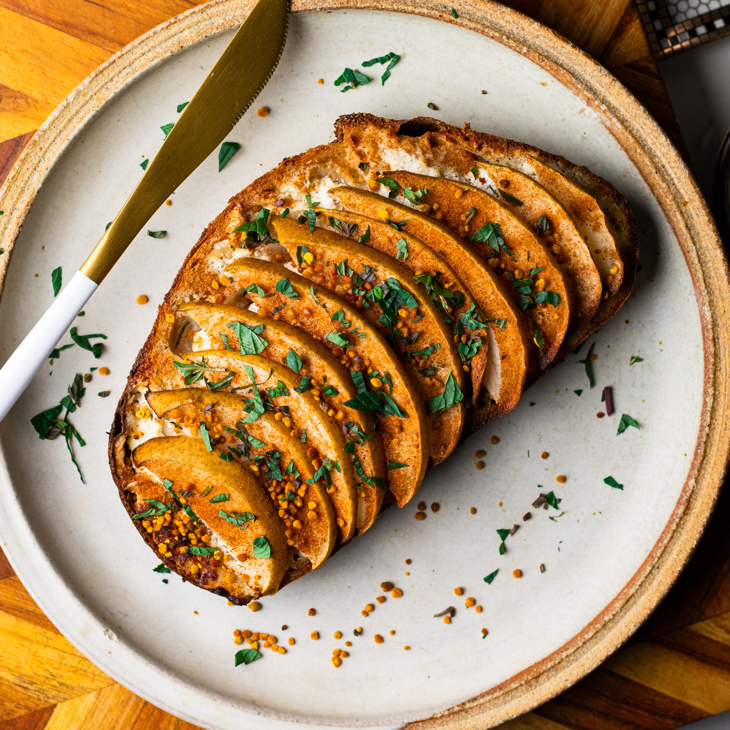 air fryer maple pear cottage cheese toast