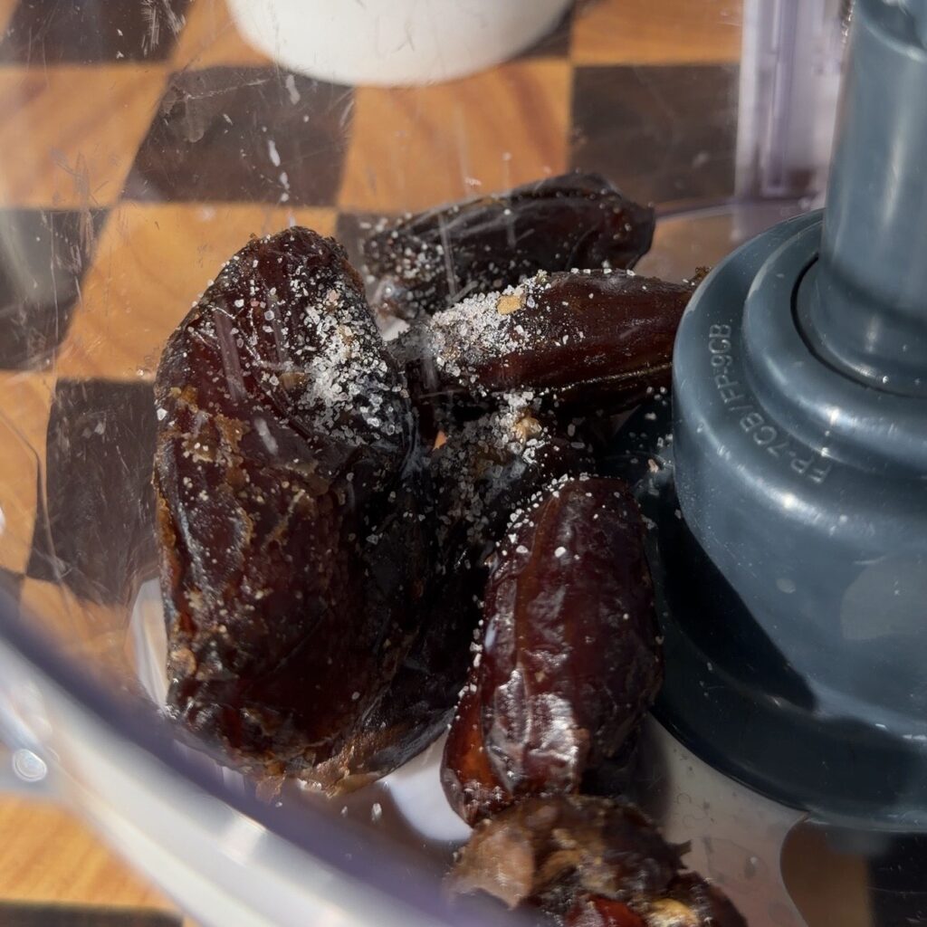 date caramel in food processor