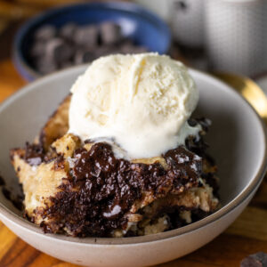 high protein cottage cheese cookie skillet