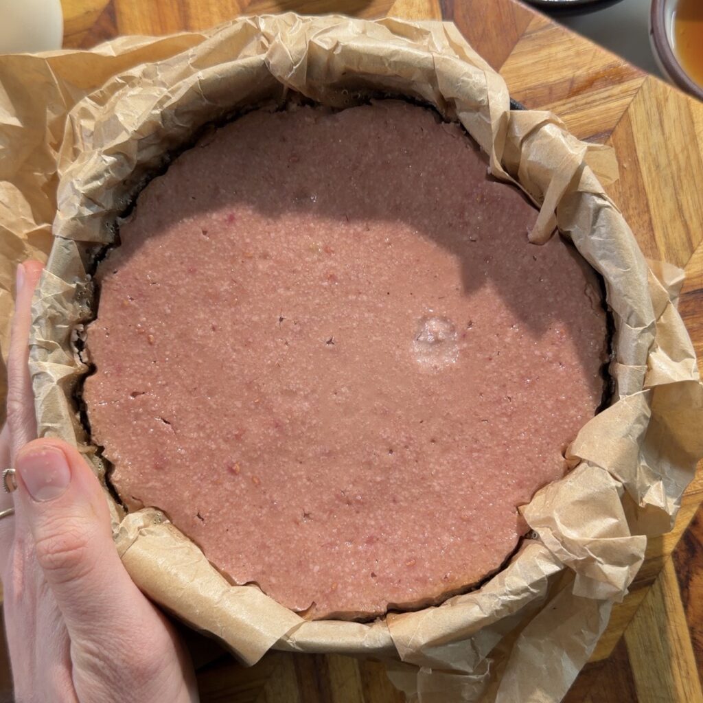 cheesecake cooling in pan