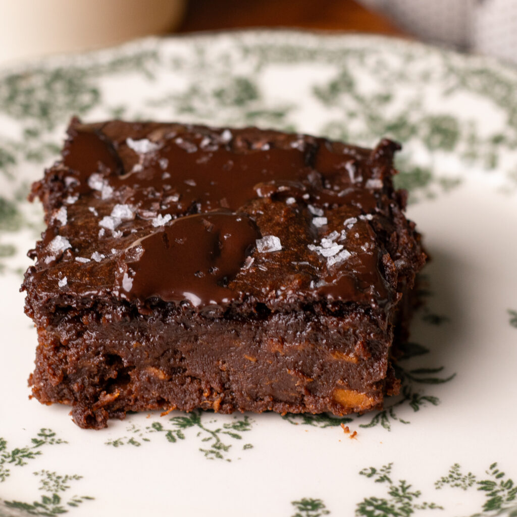 fudgy sweet potato brownies (gluten free)