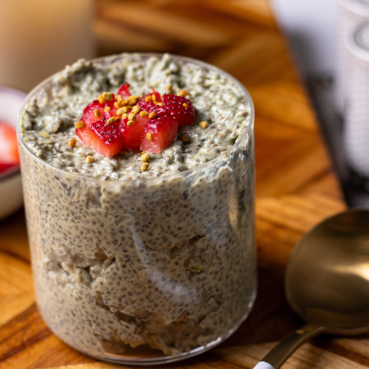 high protein pistachio chia pudding
