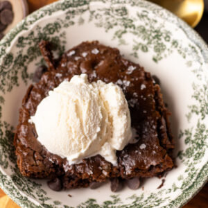 high protein cottage cheese brownie skillet