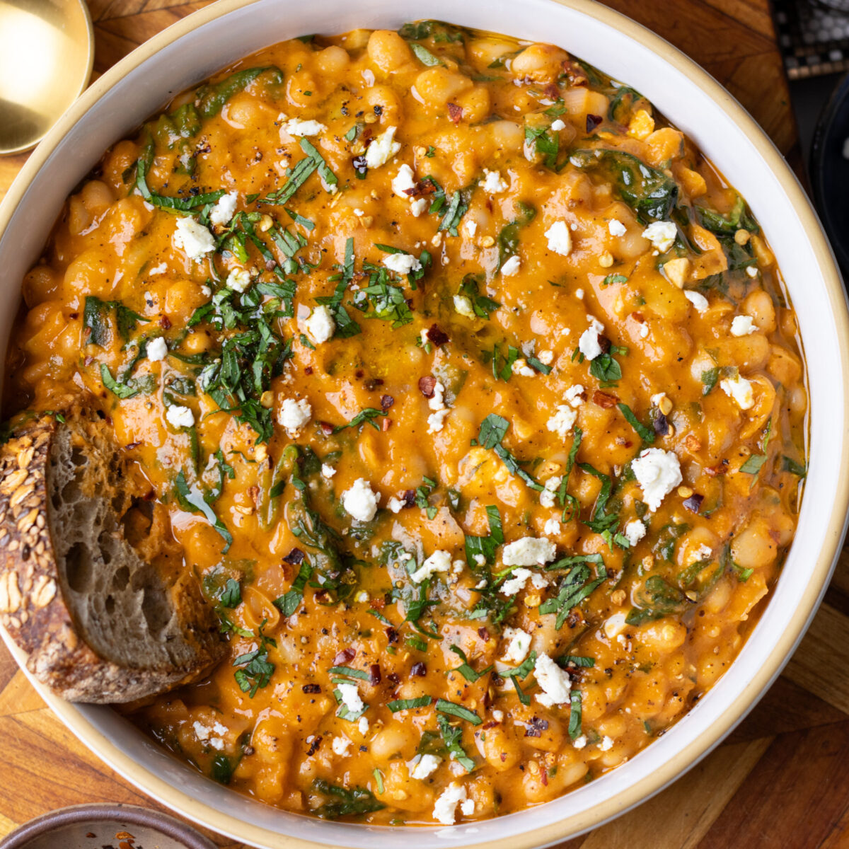 high protein roasted red pepper beans