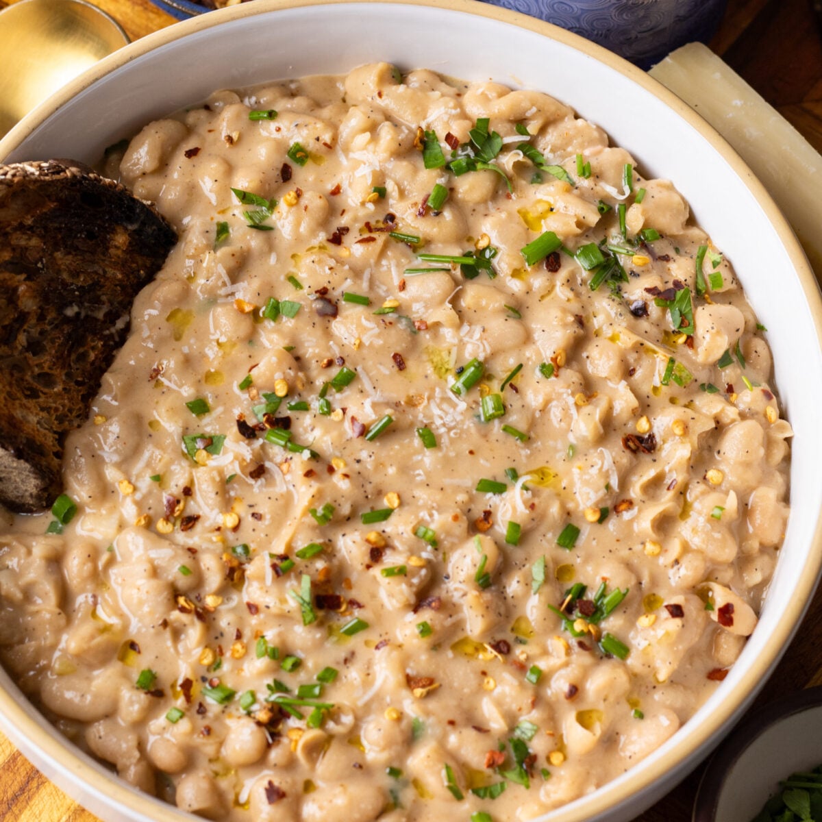 mac and cheese beans (high protein)